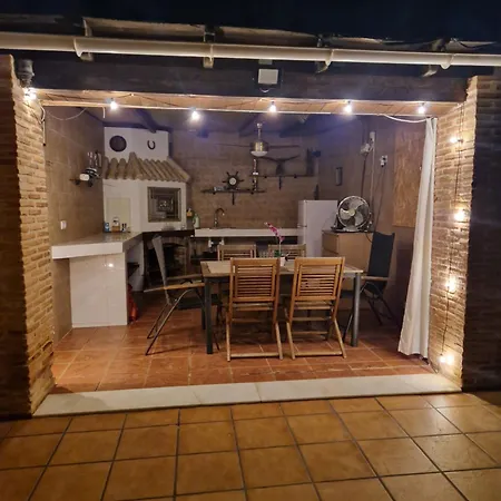House Balcones * 托雷维耶哈